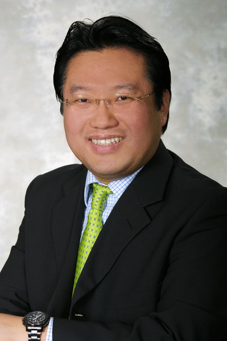 Senior Professor of Sustainability in Business and Management, Ki-Hoon Lee,