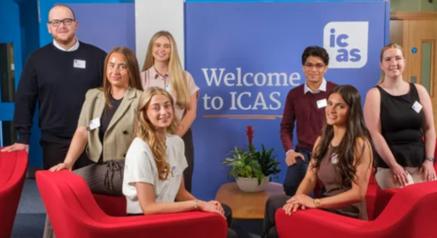 Student winners of the ICAS Charles Scott Award